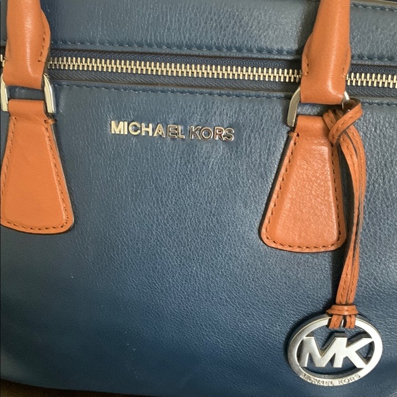 Michael Kors Blue and White Satchel with Timeless Elegance - Picture 6 of 13
